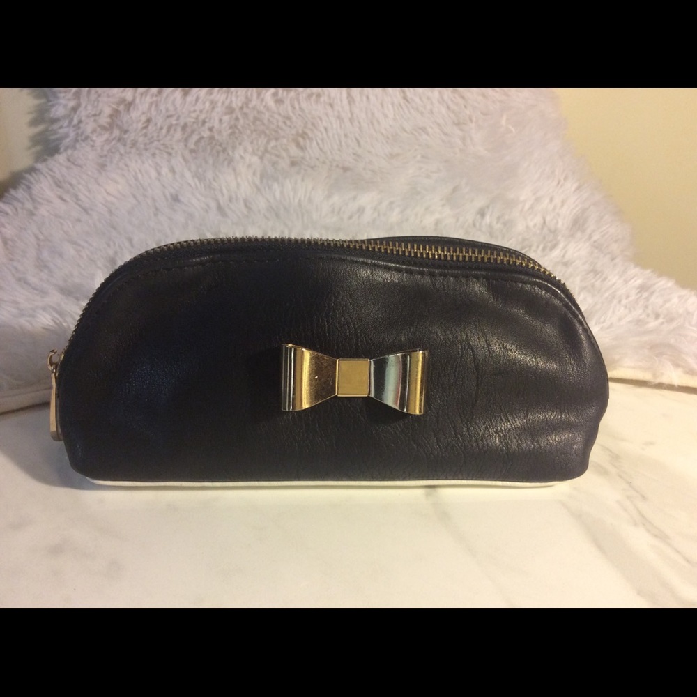 Makeup bag